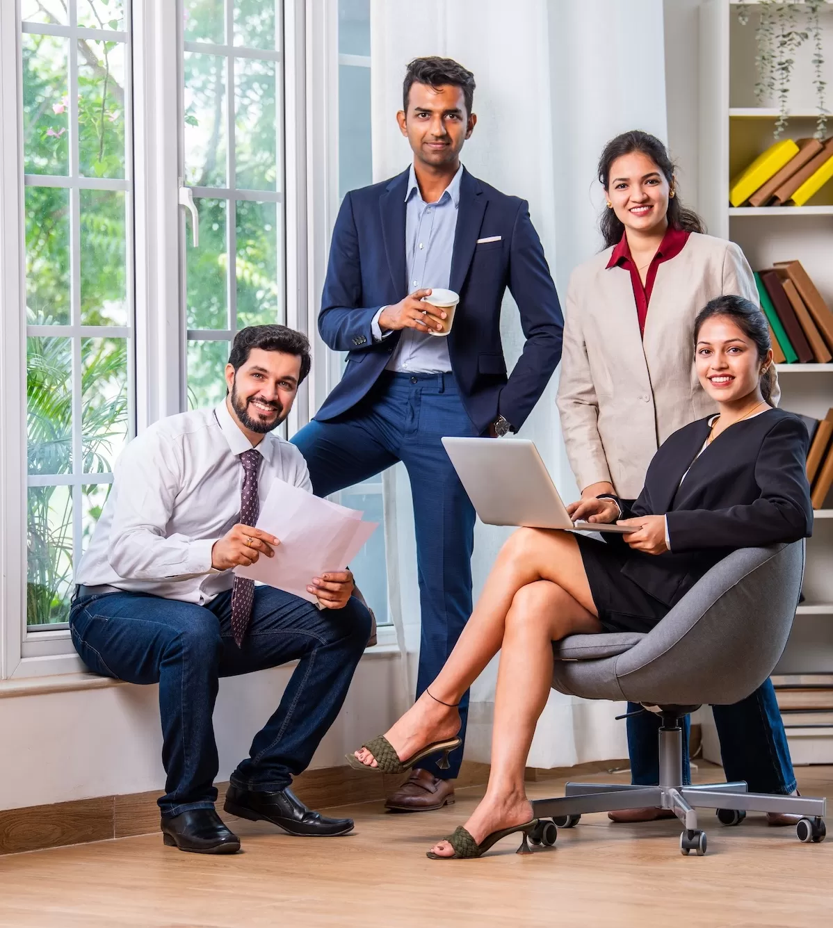 Recruit Today team preparing a candidate's cover letter